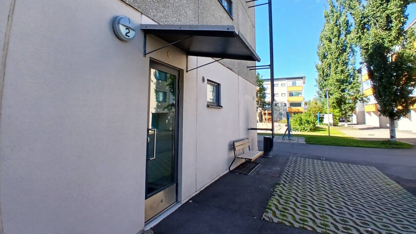 Jussilankatu sisäänkäynti
